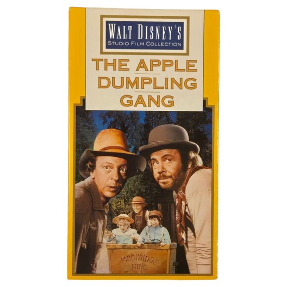 Walt Disneys The Apple Dumpling Gang VHS Movie Don Knotts Tim Conway - Picture 2 of 10